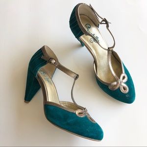 Seychelles All Dressed Up T Strap Heel Teal Suede